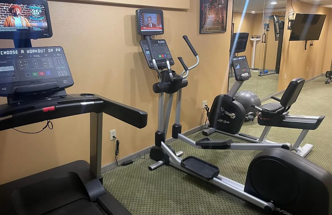 Holiday Inn Express Cleveland Downtown By Ihg-1